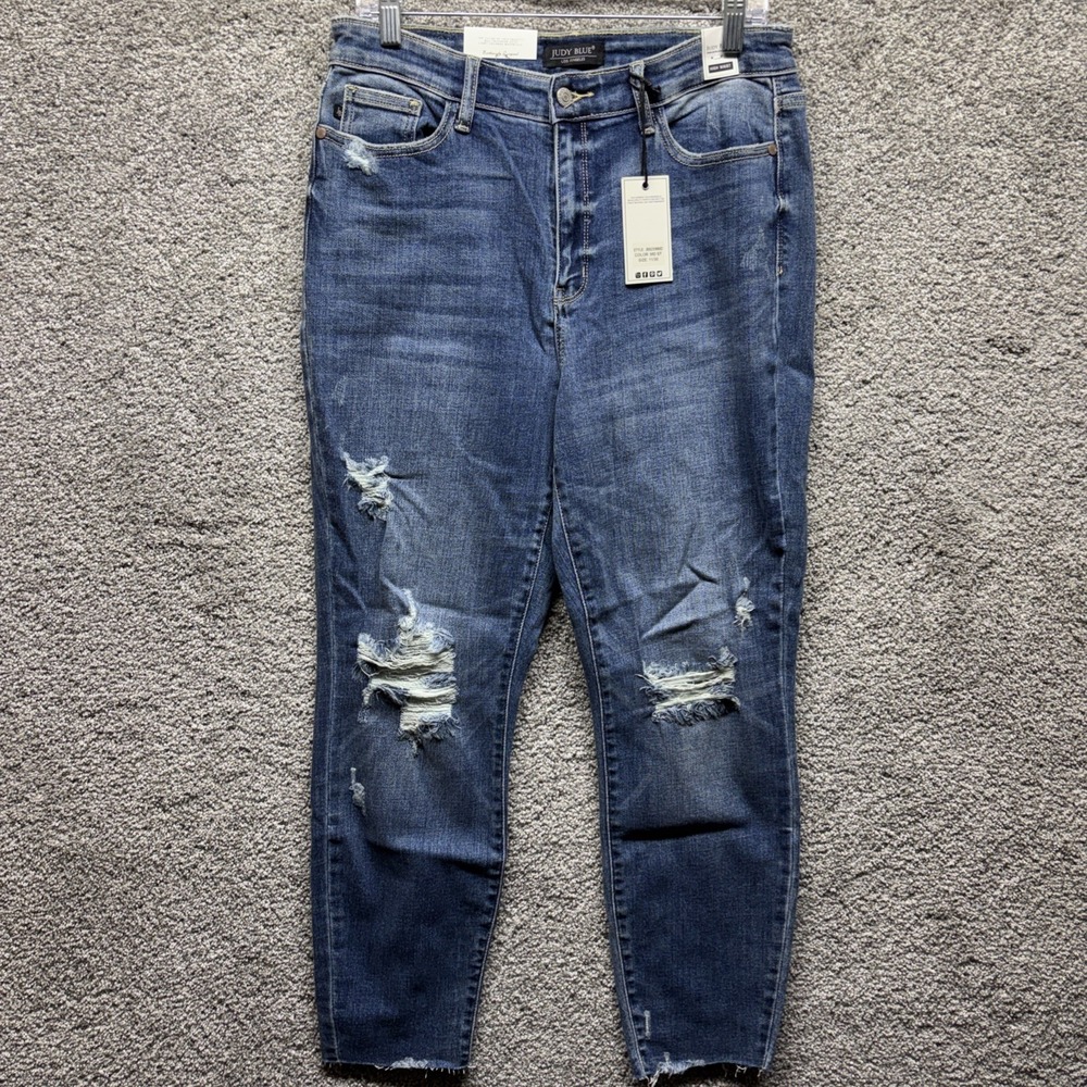 Judy Blue Jeans Womens 11/30 Blue Relaxed Fit High Waist Destroyed JB82306MD NWT